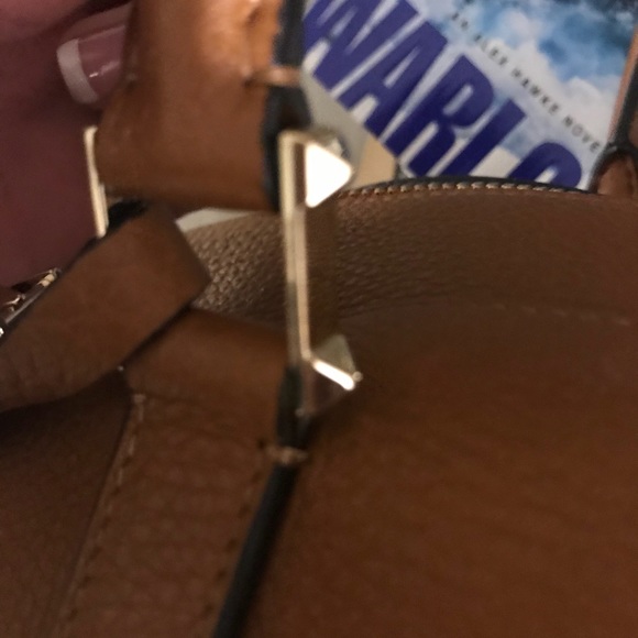 Authentic Valentino Rockstud Satchel Bag - Picture 7 of 8